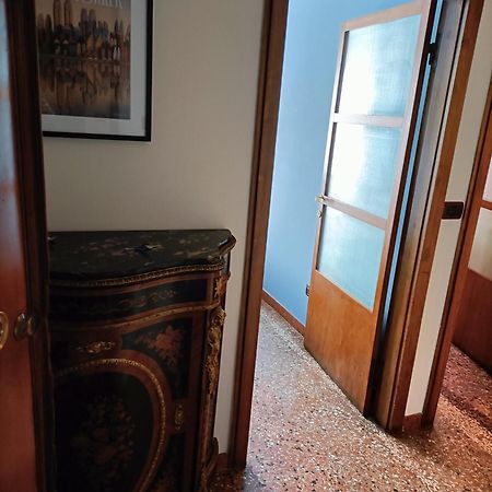 Sun Studio Daire Bolonya Dış mekan fotoğraf